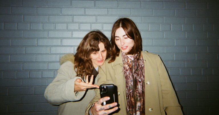 Helena Deland and claire rousay Collaborate on New Song ‘Deceiver’