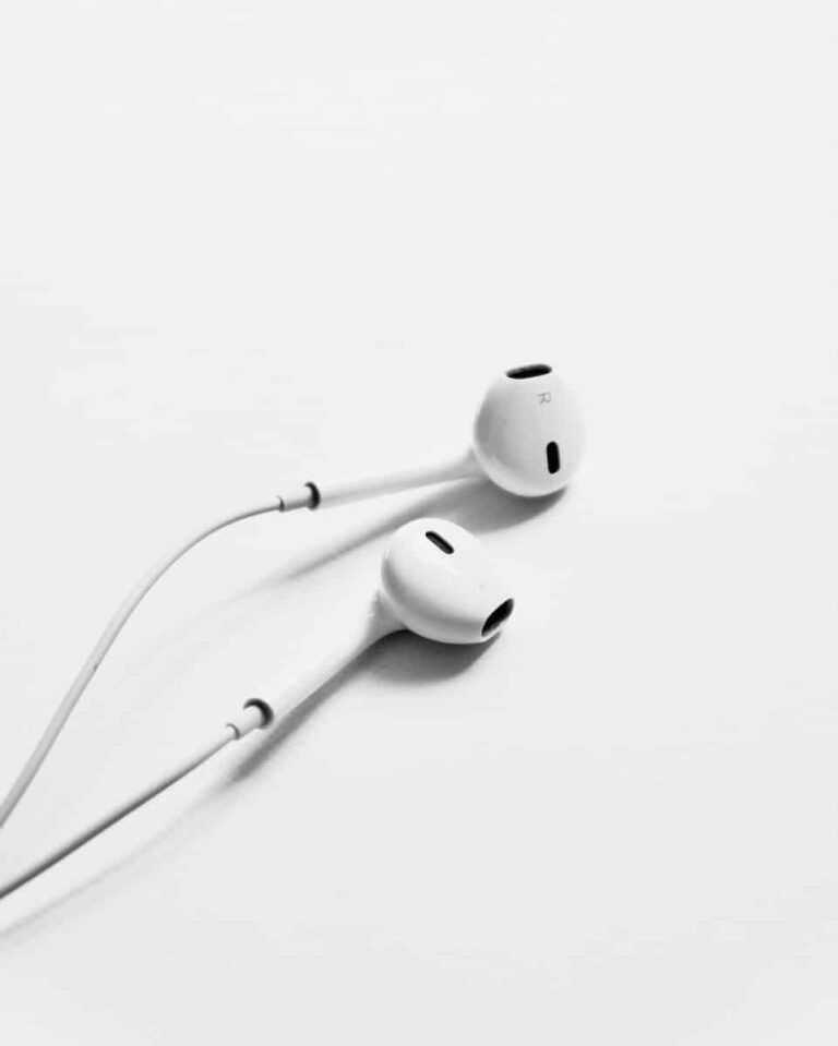 How High-Quality Earphones Enhance Your Listening Experience