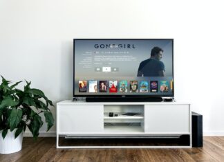 flat screen TV