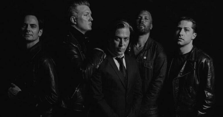 Queens of the Stone Age Release New Song ‘Carnavoyeur’