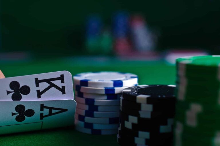How not to lose at online casinos. Five golden rules for playing slots