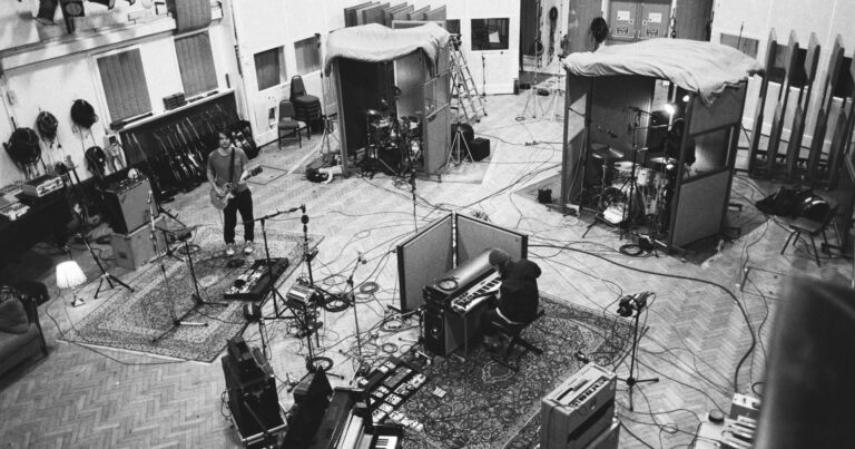 The Smile Release New Song ‘Bending Hectic’