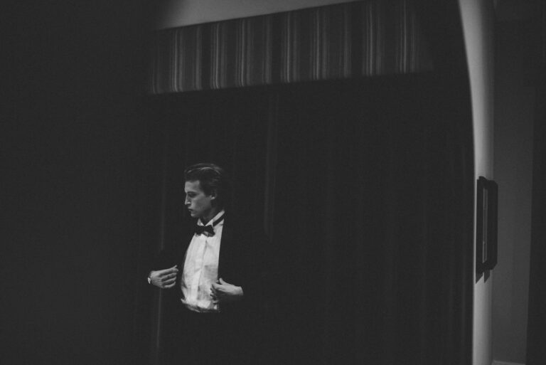 How tuxedo-culture was firmly engraved by gambling culture