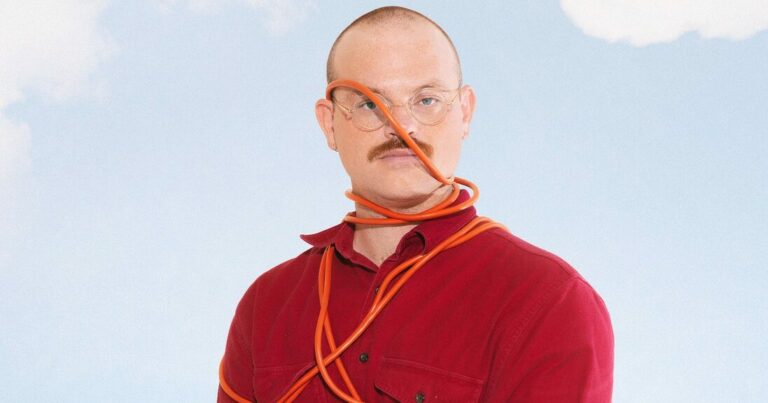 Stephen Steinbrink Shares New Song ‘Cruiser’ Featuring Boy Scouts