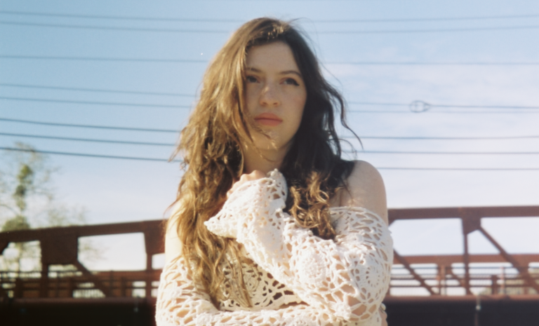 Alaska Reid on Montana Sunsets, Fantasy, Country Music, and Other Inspirations Behind Her Debut Album ‘Disenchanter’