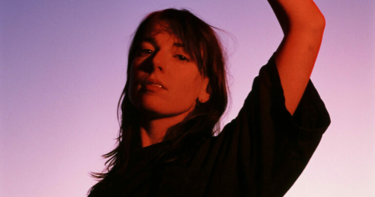 Angie McMahon Announces New Album ‘Light, Dark, Light Again’, Shares New Single