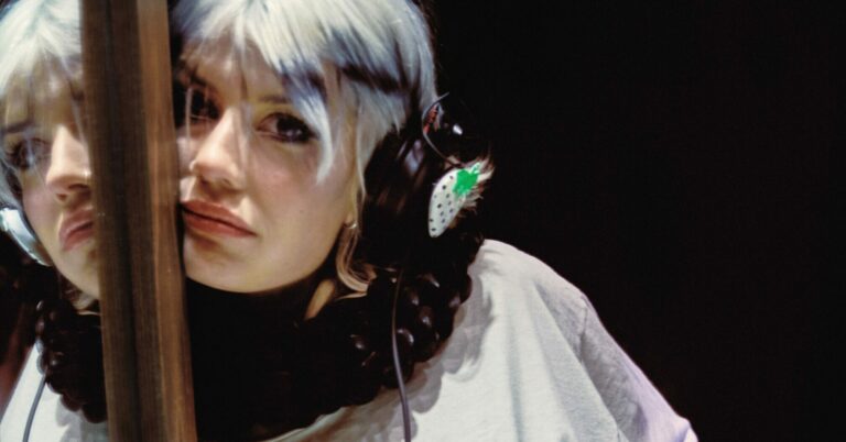 Viji Announces Debut Album ‘So Vanilla’, Shares Video for New Single ‘Sedative’