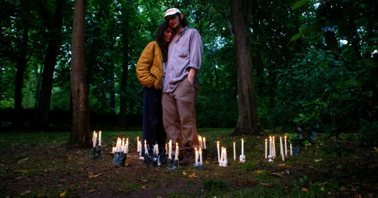 Mabe Fratti and Hector Tosta Announce Debut Album as Titanic, Share New Songs