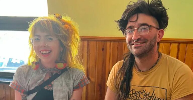 1 Dead, 6 Injured in Shooting at Minneapolis Backyard Punk Show