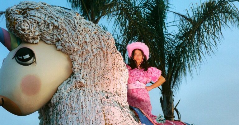 Maple Glider Shares New Songs ‘You’re Gonna Be a Daddy’ and ‘You at the Top of the Driveway’