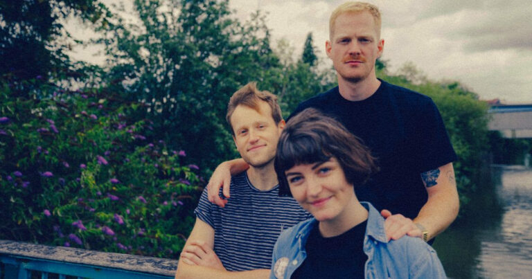 Muncie Girls Break Up, Announce Farewell Tour