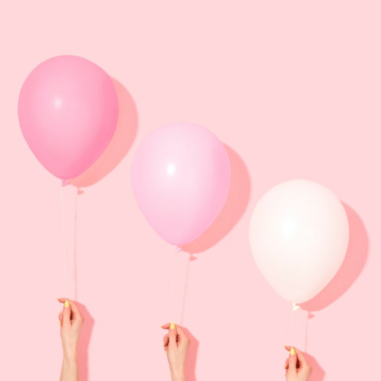 Colors in the Air: How to Use Balloons to Add Vibrancy to Your Photo Shoot