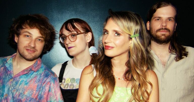 Speedy Ortiz Release Video for New Song ‘Ghostwriter’