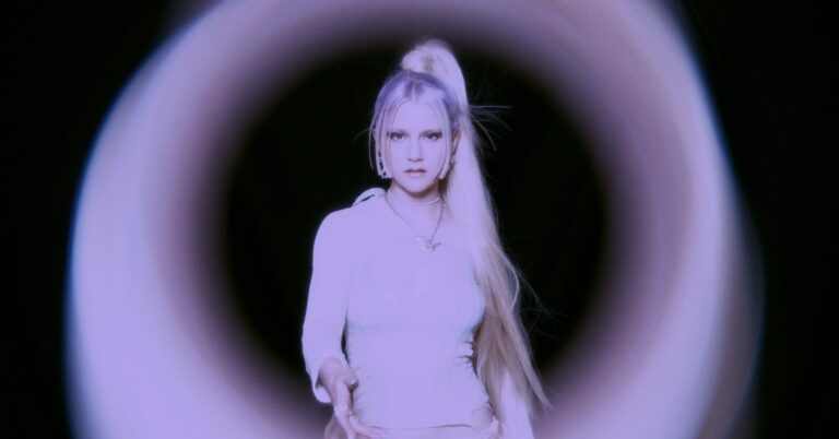 twst Announces New EP, Shares New Single ‘Catch Me (Beautiful Fall)’