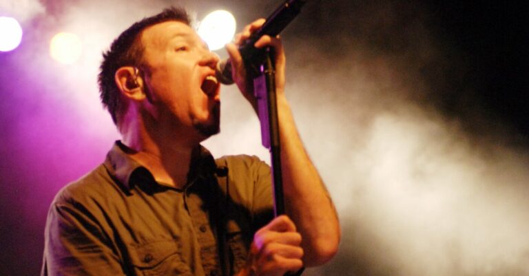Smash Mouth Frontman Steve Harwell Dead at 56