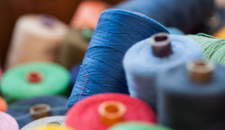 6 Essential Materials for Embroidery: A Beginner’s Guide to Thread Fibers