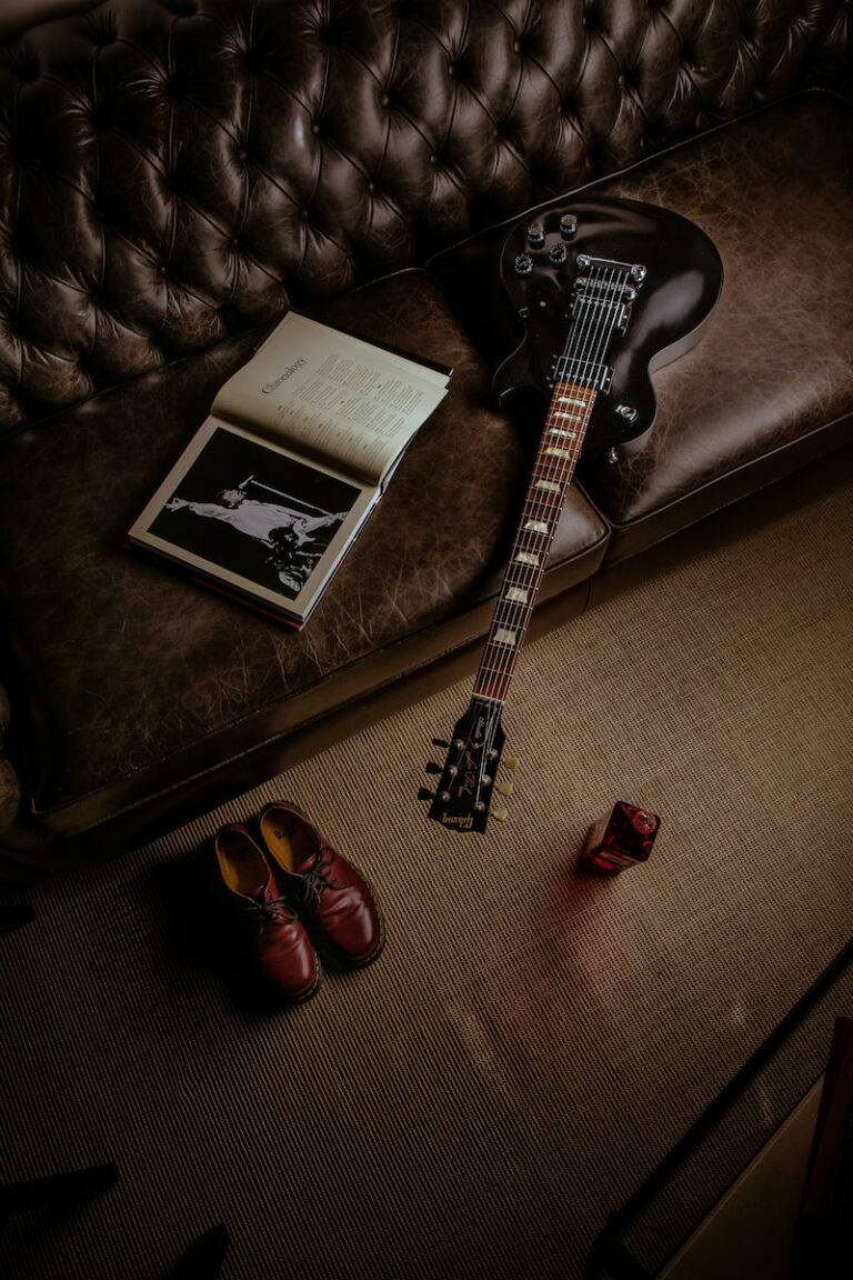 Gibson Les Paul Vs. SG: A Tale of Two Guitars