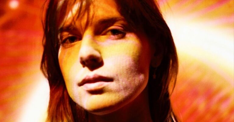 Angie McMahon Shares Video for New Single ‘Exploding’