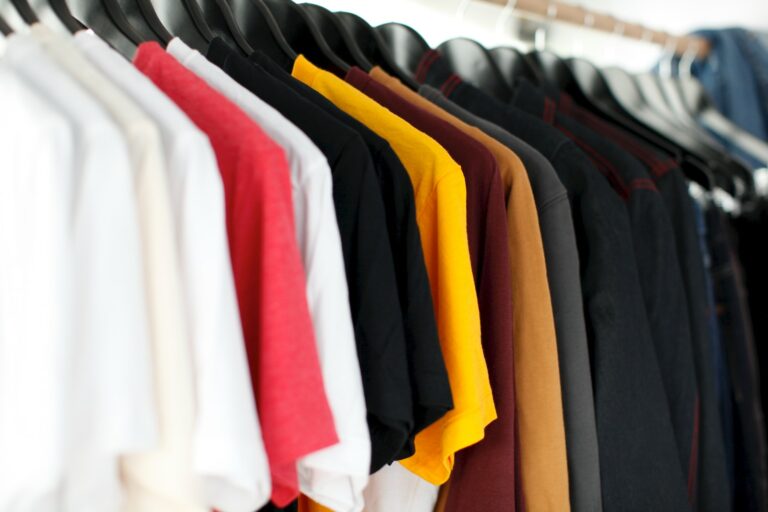 Wholesale Custom T-Shirts: The Winning Formula for Price and Comfort