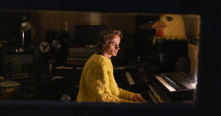 Andy Shauf Shares New Video for ‘Halloween Store’, Announces 2024 Tour