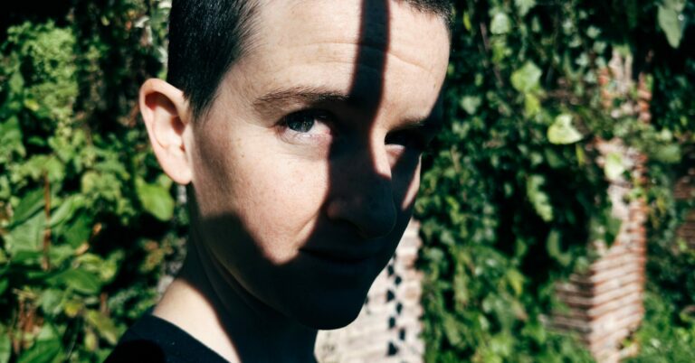 Barrie Shares New Single ‘Hard Candy’