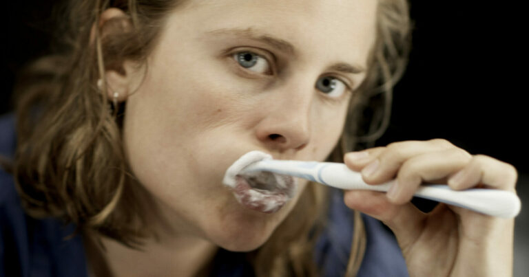 Marika Hackman Announces New Album ‘Big Sigh’, Unveils New Song ‘Hanging’