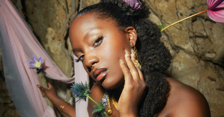 Nailah Hunter Announces Debut Album ‘Lovegaze’, Shares New Single ‘Finding Mirrors’