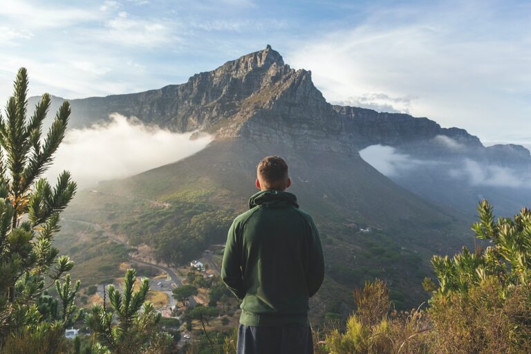 Wrap Yourself in Style: Unleashing Creativity with Customizable Hoodies