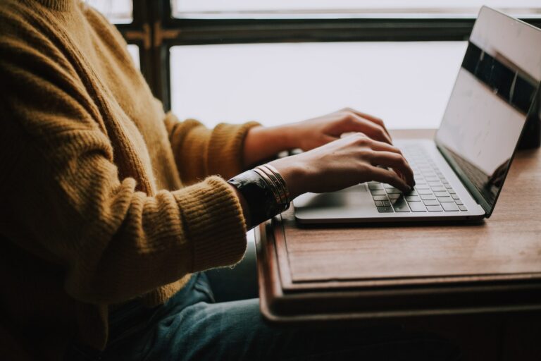 8 Ways You Can Have Fun Over Your Computer