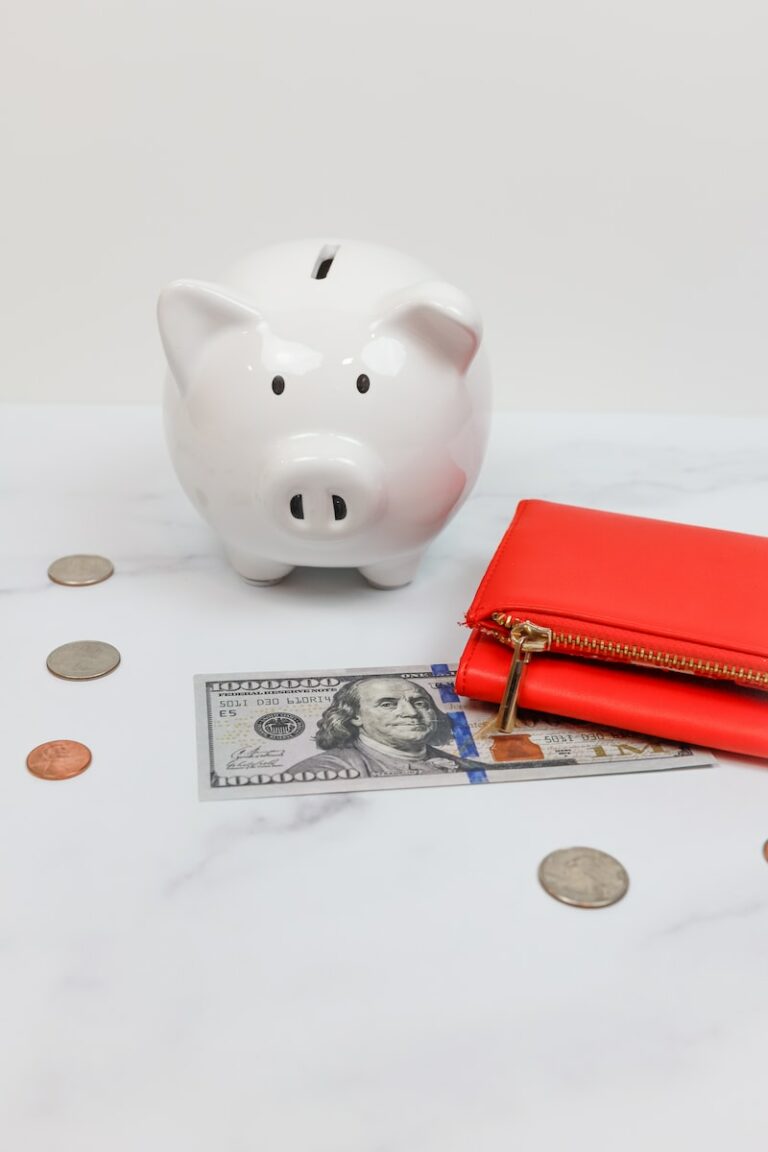 Four tips for managing your money this winter