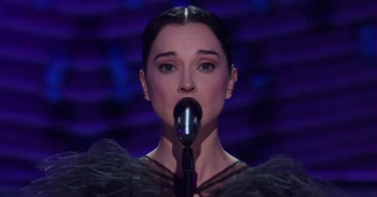 Watch St. Vincent Cover ‘Running Up That Hill’ at Rock & Roll Hall of Fame Ceremony 2023