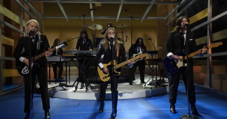 Watch boygenius Perform ‘Not Strong Enough’ and ‘Satanist’ on ‘SNL’