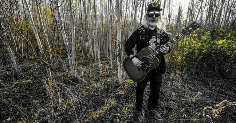 J Mascis Announces New Album ‘What Do We Do Now’, Shares New Single