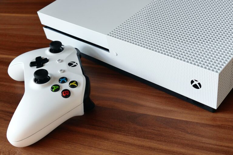 A Curated List of Online Games for Adults You Will Probably Enjoy Playing