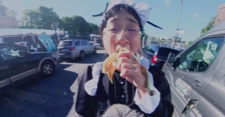 Yaeji Releases New Song ‘easy breezy’