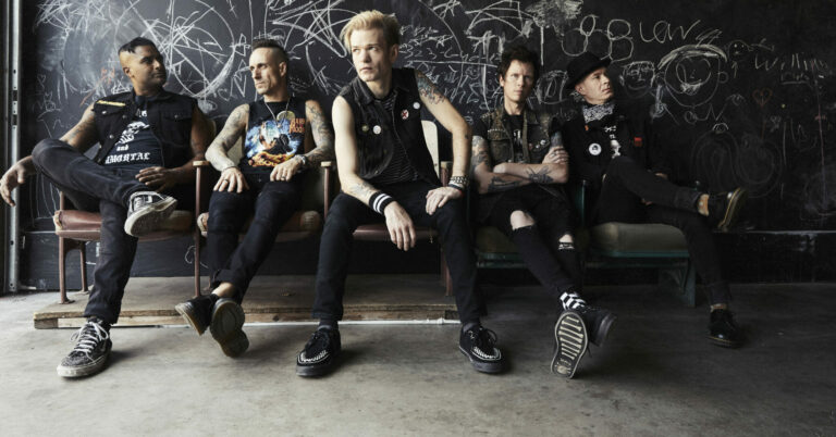 Sum 41 Detail Final Album, Share New Single ‘Rise Up’