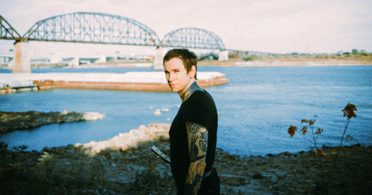 Laura Jane Grace Releases New Song ‘Birds Talk Too’