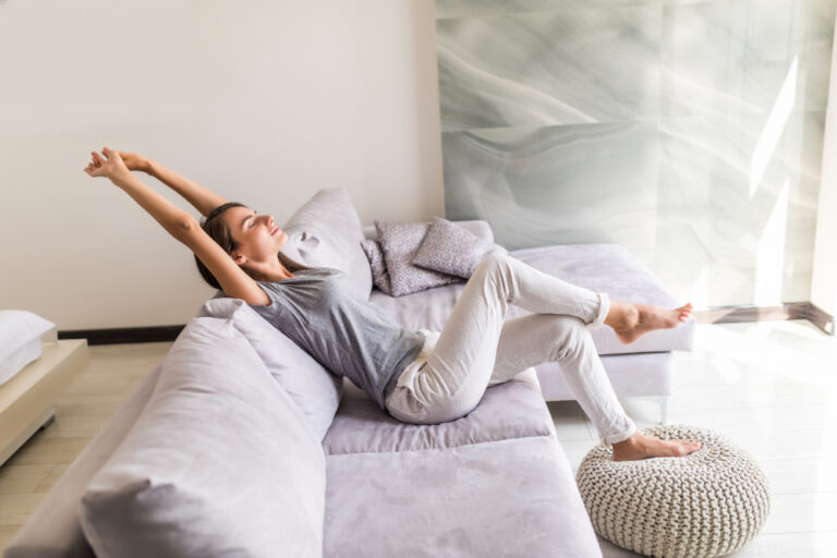 Positive Living Unveiled: The Role of Reflection in Your Journey