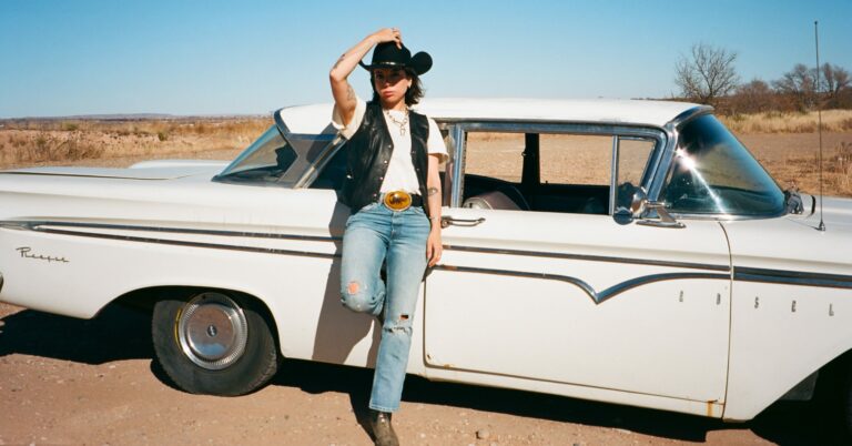 Hurray for the Riff Raff Shares Video for New Single ‘Hawkmoon’