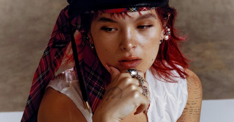 Saya Gray Announces ‘Qwerty II’ EP, Unveils New Song