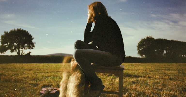 Portishead’s Beth Gibbons Announces Debut Solo Album, Releases New Song