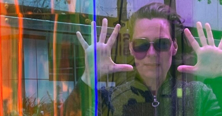 Laetitia Sadier Shares New Single ‘Who + What’