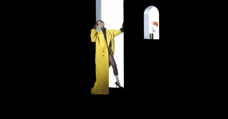 St. Vincent Releases New Single ‘Flea’