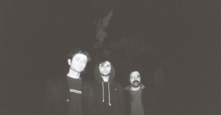 Horse Jumper of Love Release New Single ‘Gates of Heaven’