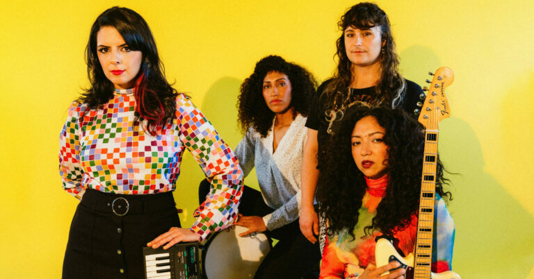 La Luz Announce New Album ‘News of the Universe’, Share New Single ‘Strange World’