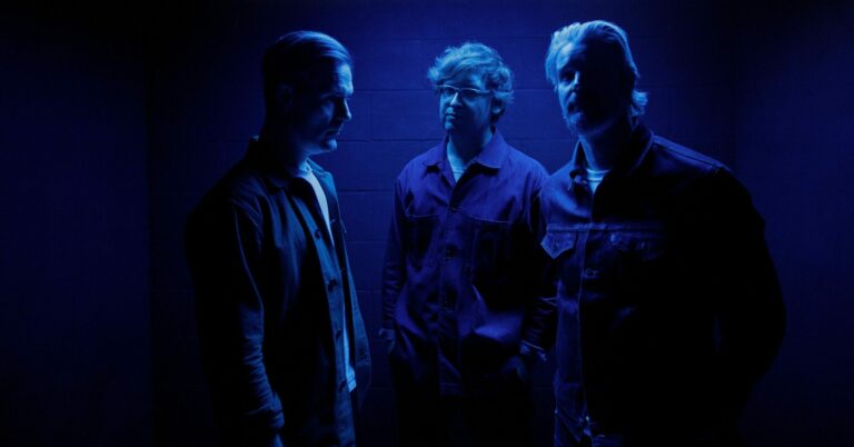 METZ Share New Single ‘Light Your Way Home’ Featuring Black Mountain’s Amber Webber