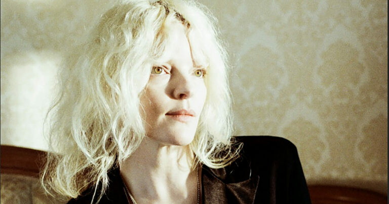 Jessica Pratt Unveils New Single ‘The Last Year’