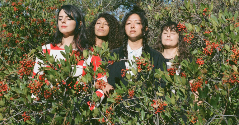 La Luz Release New Single ‘Poppies’