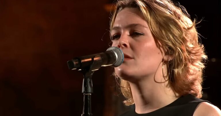 Watch Maggie Rogers Perform ‘The Kill’ on ‘Colbert’
