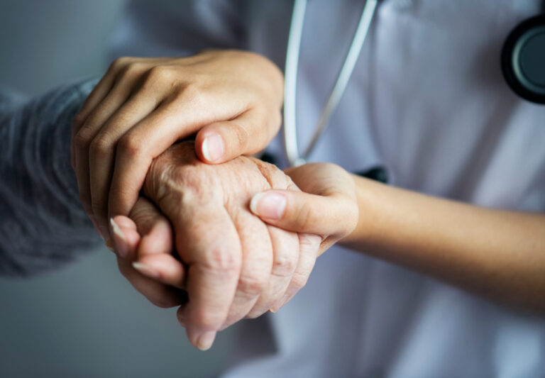9 Reasons Why Healthcare Needs Its Own Learning Management System!